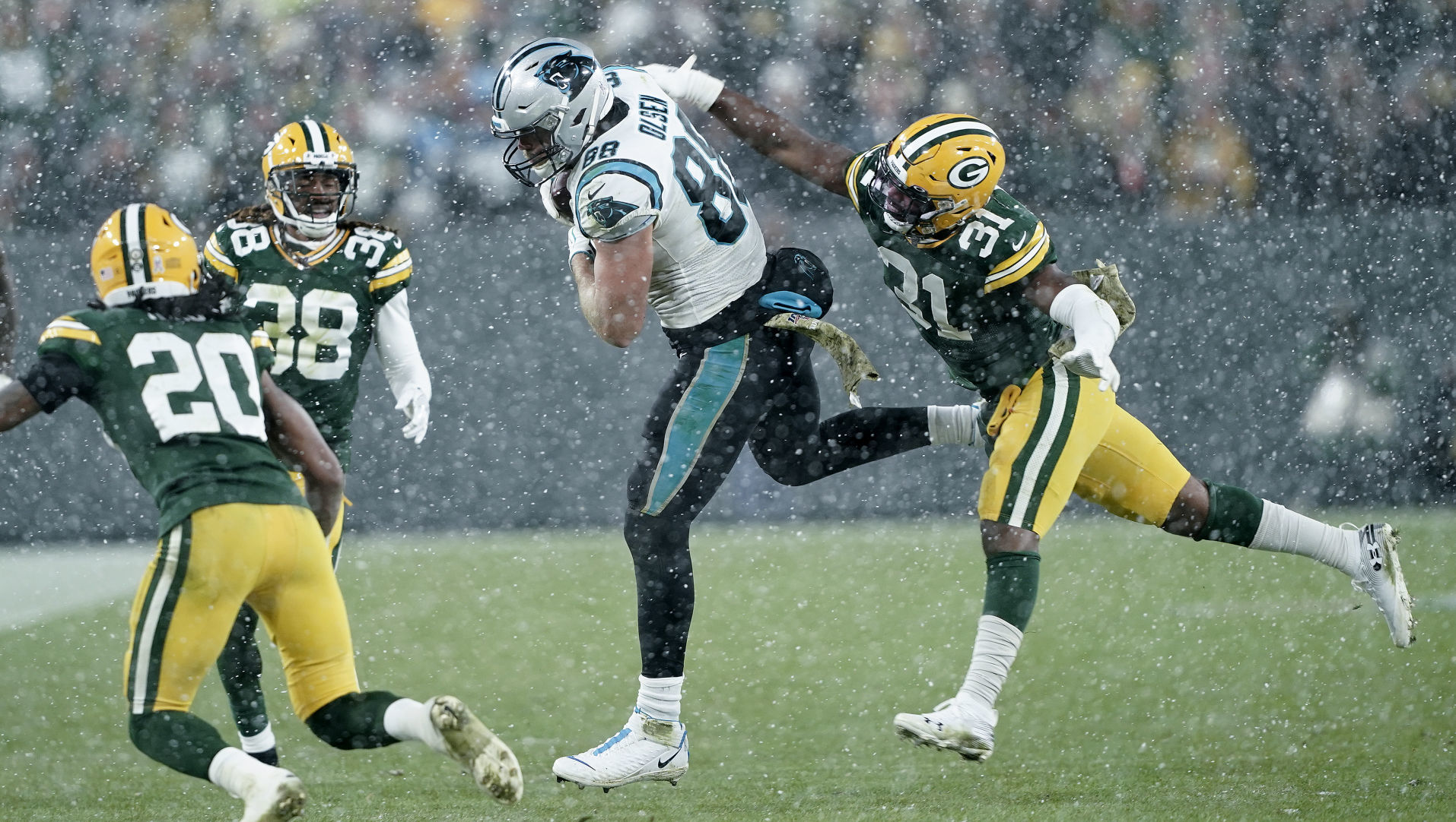 Packers 24, Panthers 16